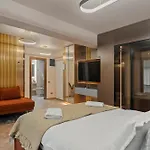 High-End Studio With Terrace