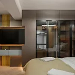 High-End Studio With Terrace