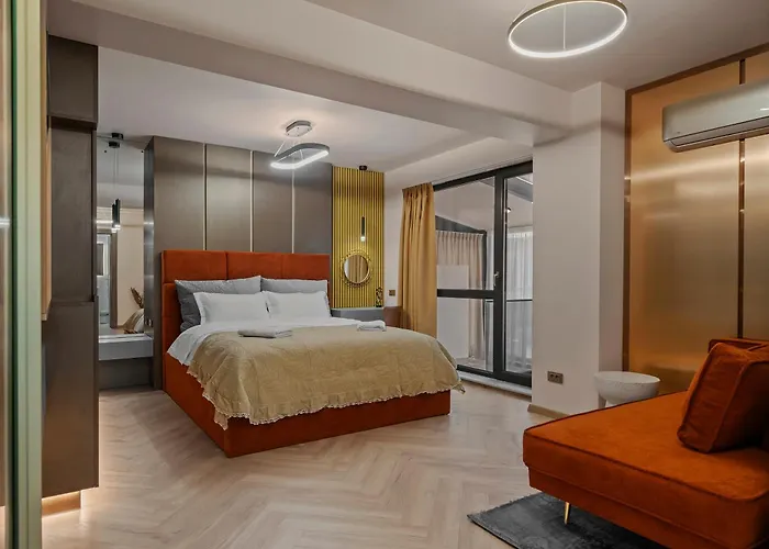 High-End Studio With Terrace