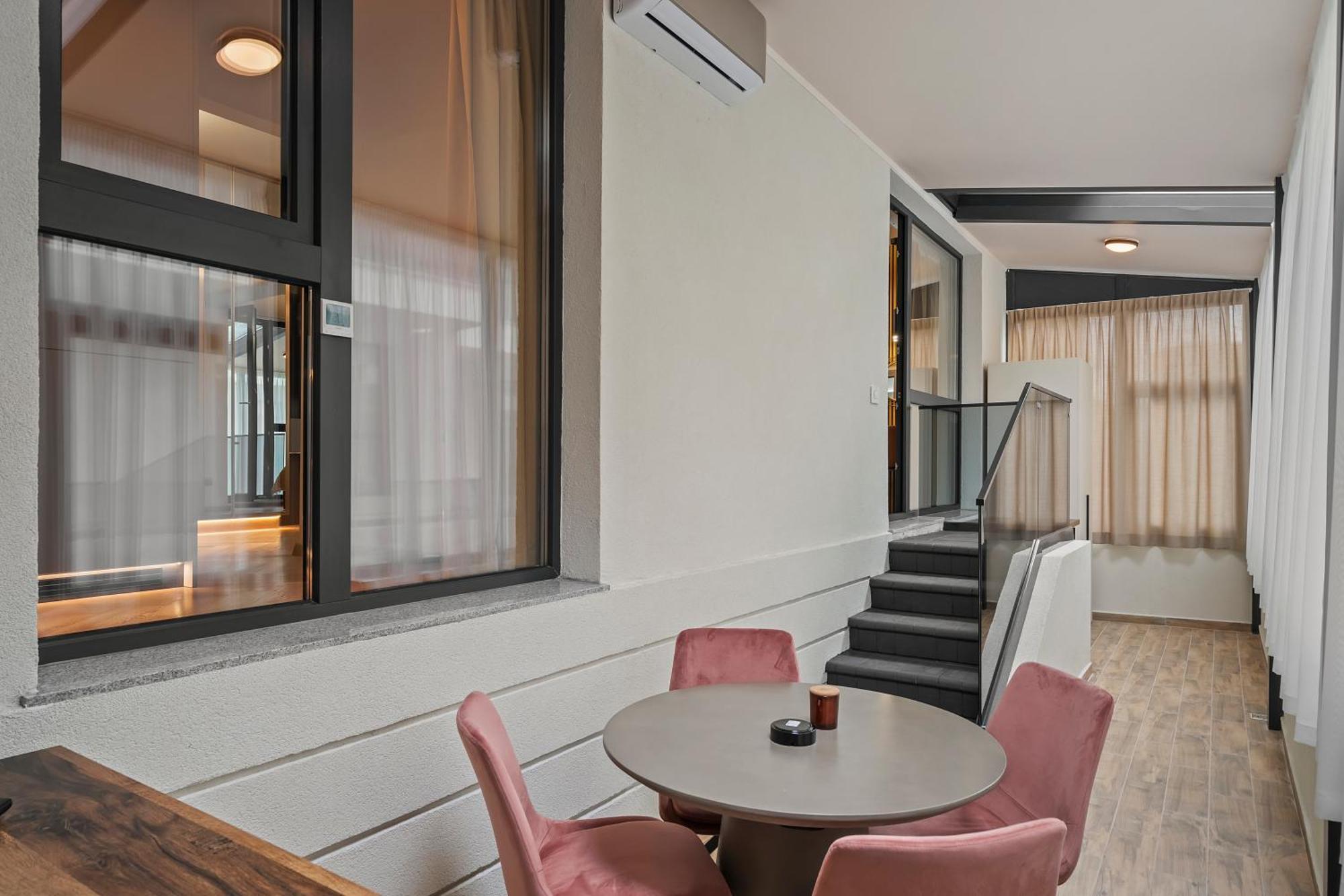 High-end With Terrace Apartament *